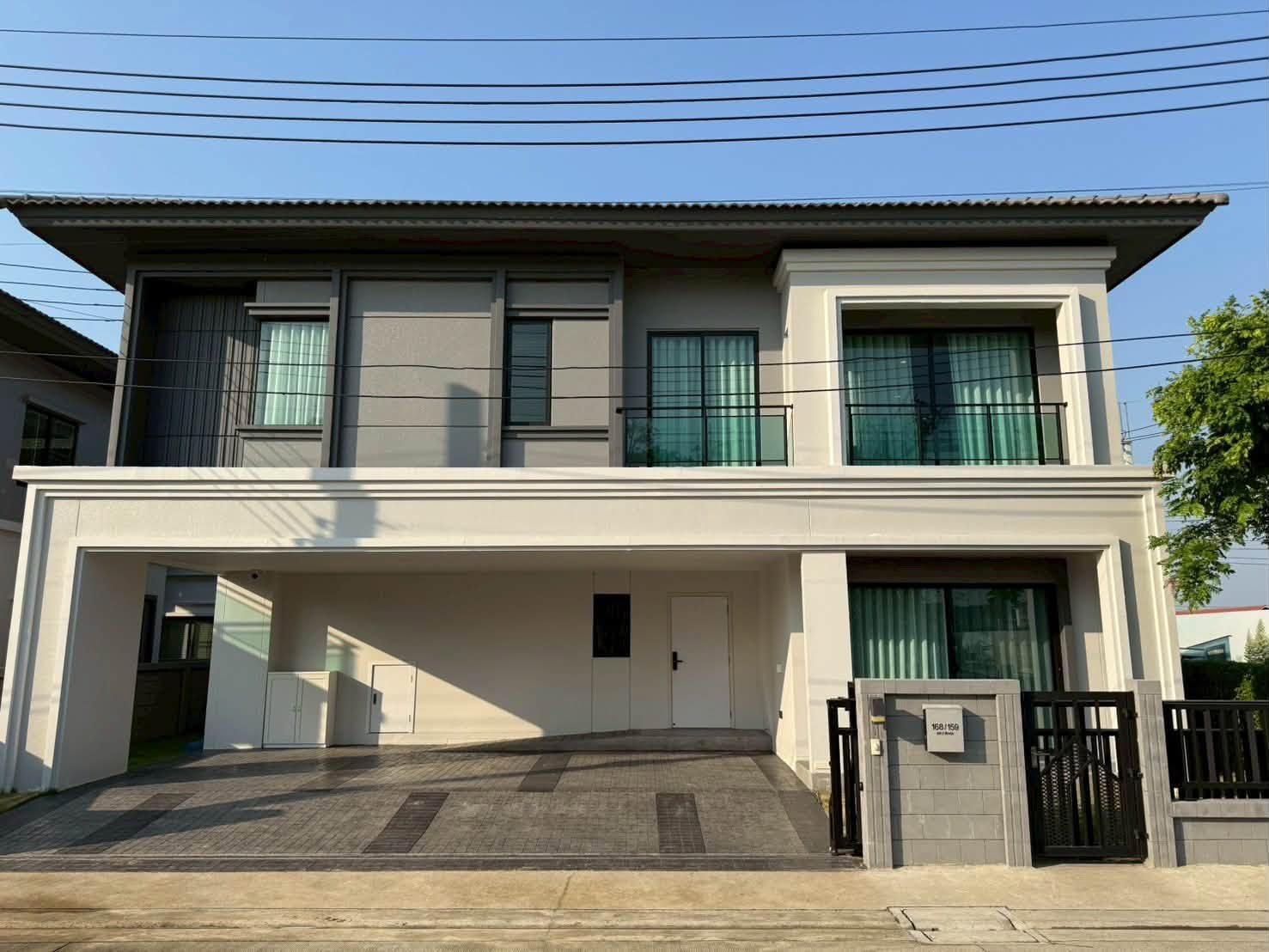 บ้านเดี่ยวให้เช่า บริทาเนีย บางนา–ศรีวารี